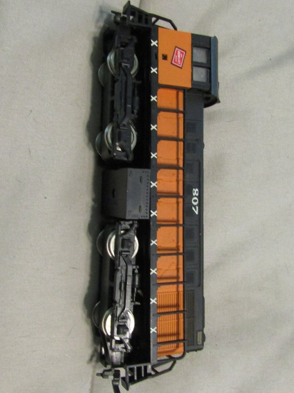 Vintage AHM #807 MILWAUKEE ROAD Diesel Loco Metal Train Car
